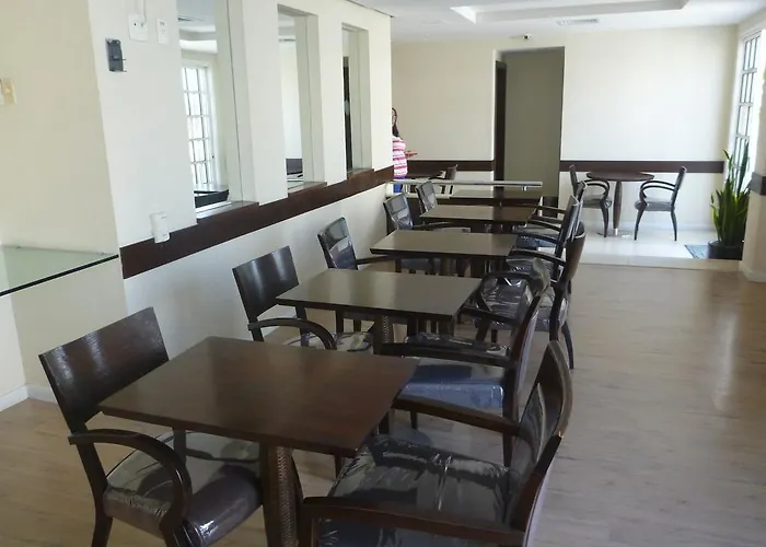 Apt South Beach Residence Club